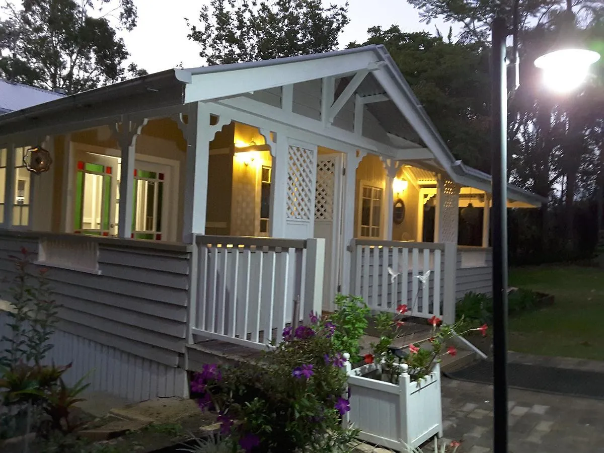 לינה וארוחת בוקר מלני Keillor Lodge אוסטרליה